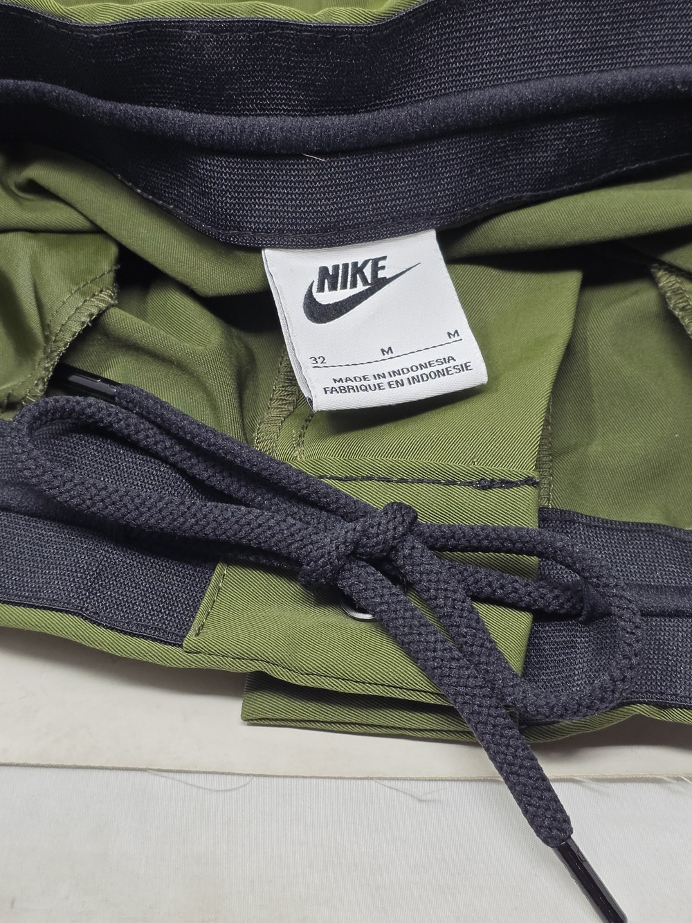 Nike Sportswear Tech Essentials Woven Utility Cargo Pants Men's M 32 DH3866-326 - Picture 6 of 8